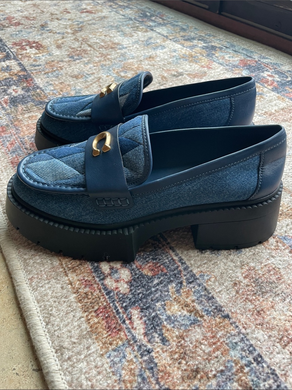 NWOB Coach Leah Blue Denim-Patterned Women's Loafers with Gold Accent "C" - Picture 3 of 8